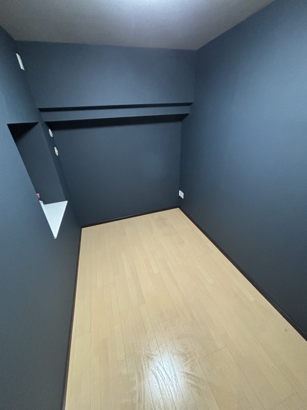 戸田市　洋室　クロス貼り替えアフター