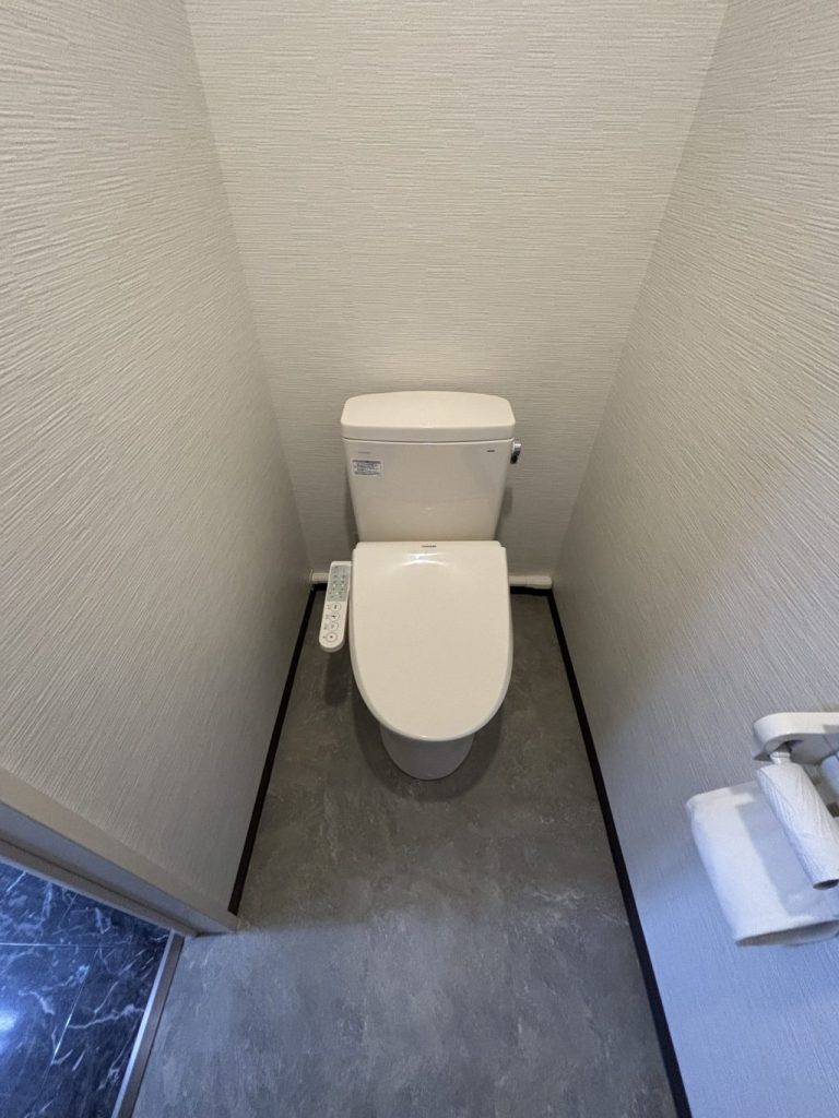 さいたま市　トイレ交換工事