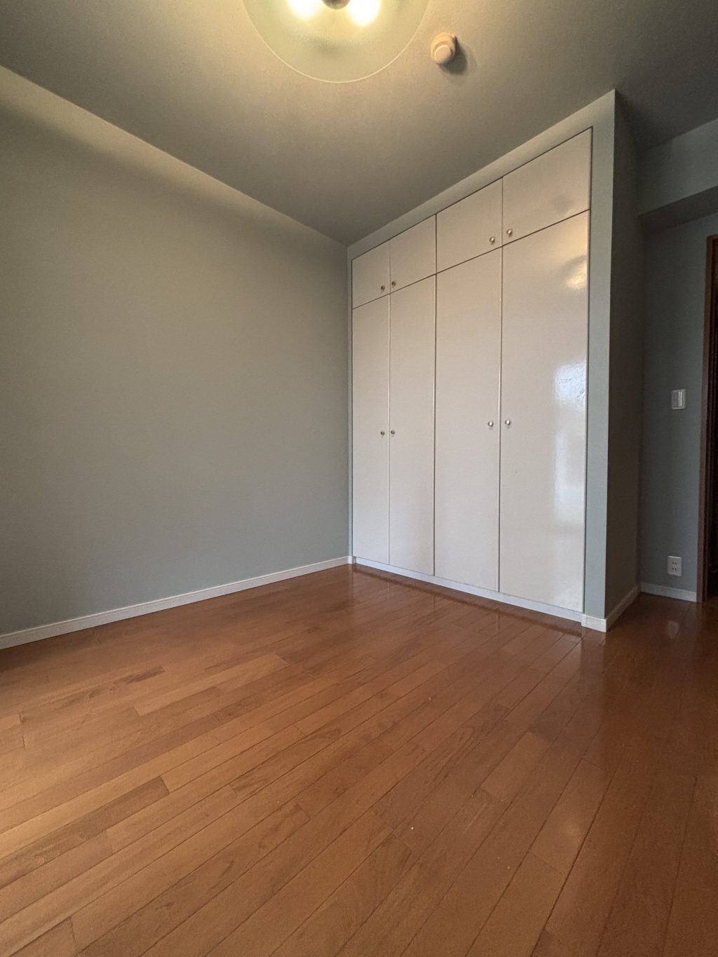 世田谷区 クロス貼り替え工事アフター