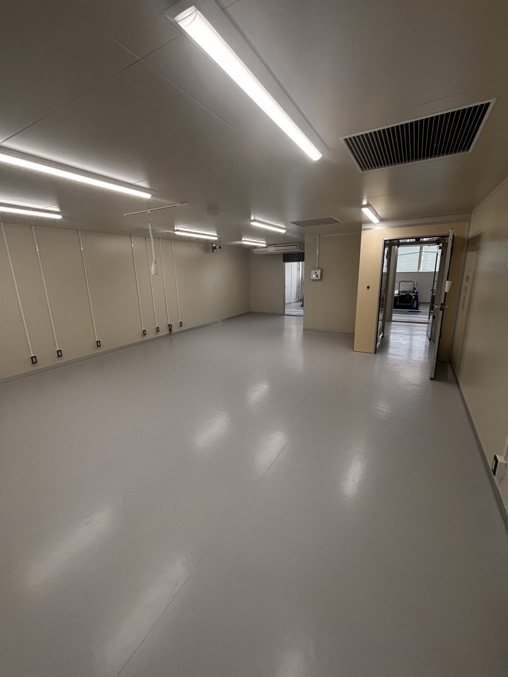 さいたま市　長尺シート工事アフター