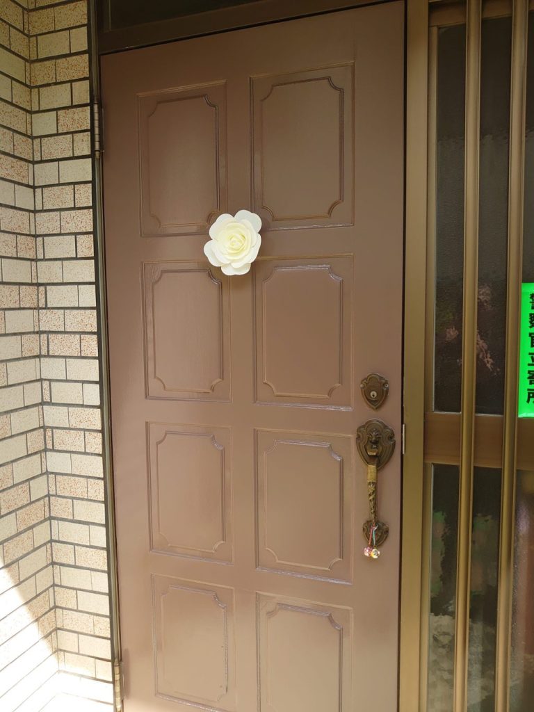 さいたま市　玄関ドアの塗装修繕