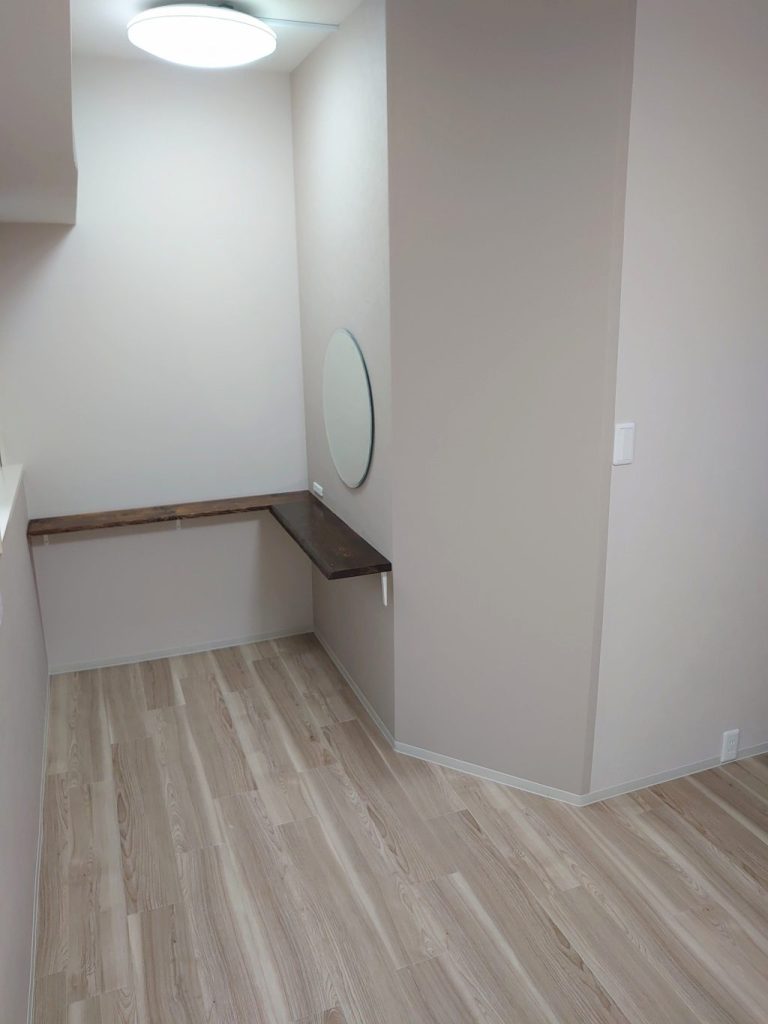 川口市　エステサロンの部屋拡張工事