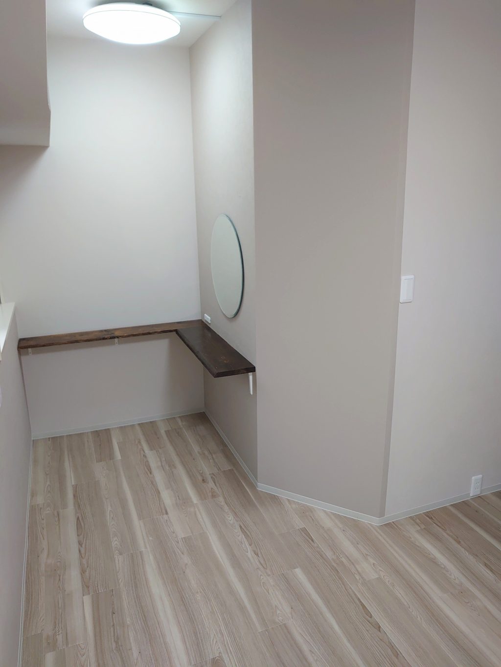 川口市　エステサロンの部屋拡張工事アフター