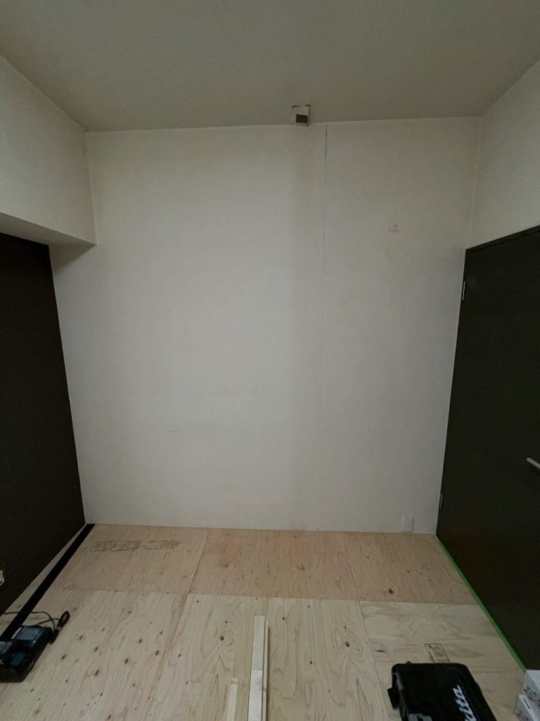 川口市　エステサロンの部屋拡張工事