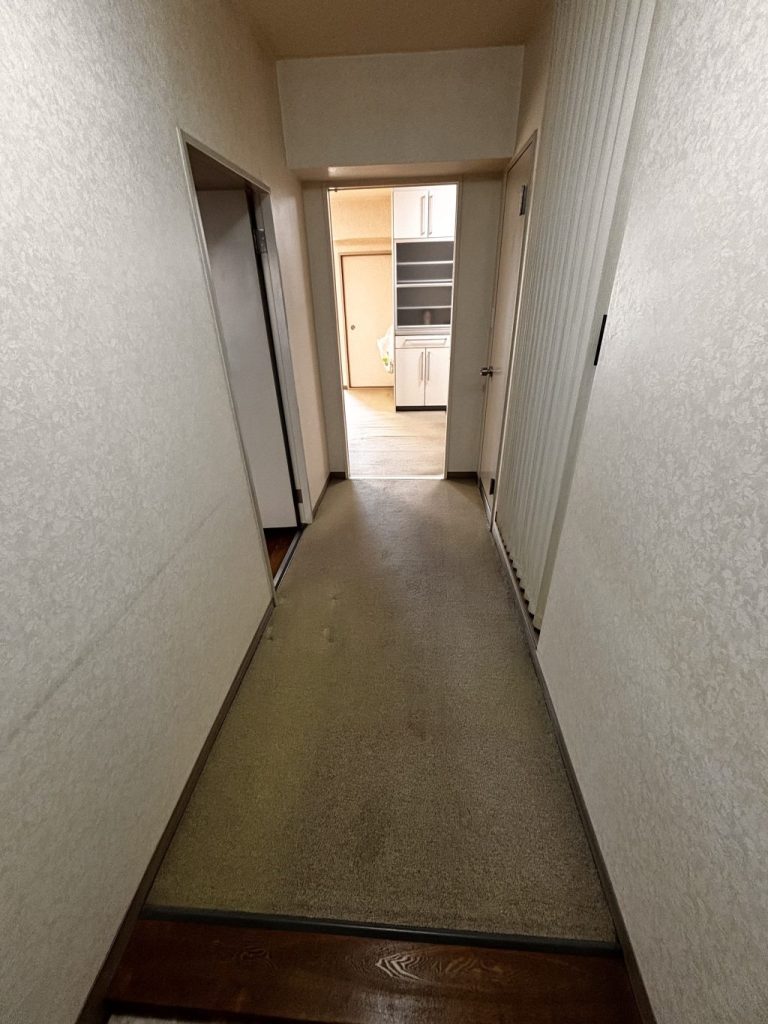 川口市　ジュータンからフロアタイル