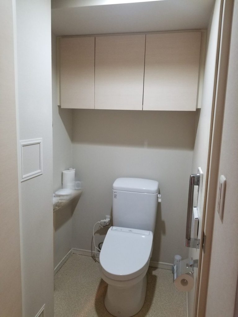 川口市　トイレクロス