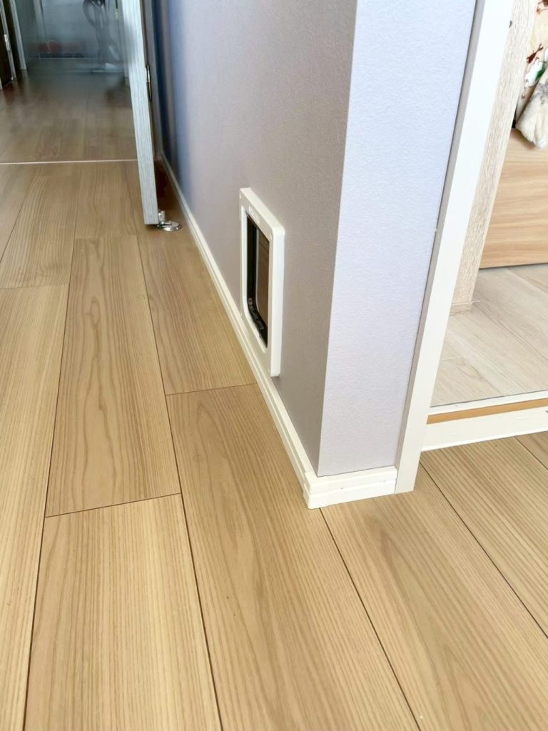 川口市　ペットドアの取付